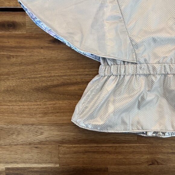 Disney Park Frozen Elsa Anna Cape Silver Jacket Size 4 Toddler Girl Parks Trip - Picture 14 of 16